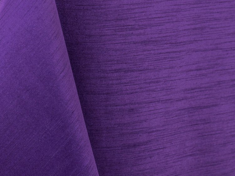 Purple 108x156 Skirtless Banquet Majestic Linen