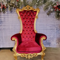 Santa Sits in Style