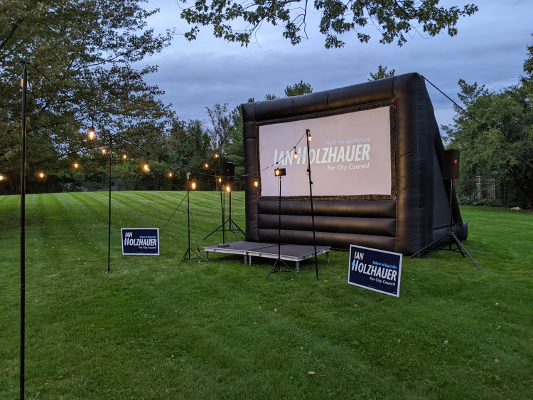 Inflatable Movie Screen - 10 x 14 Inflatable Movie Screen - 10 x 14
