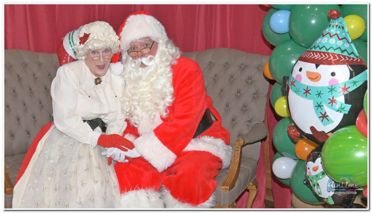Mrs. Claus - Beka Mrs. Claus - Beka